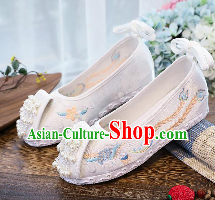 Chinese Traditional Hanfu White Cloth Shoes Classical Dance Shoes National Embroidery Phoenix Shoes