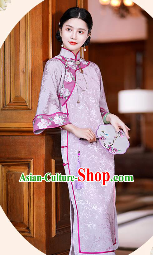 China Classical Embroidered Lilac Silk Cheongsam Traditional Minguo Mandarin Sleeve Qipao Dress