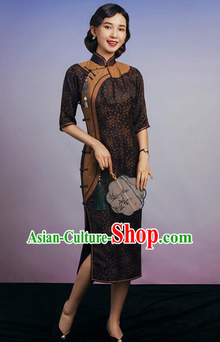 China Traditional Minguo Gambiered Guangdong Gauze Qipao Dress Classical Plum Pattern Brown Silk Cheongsam