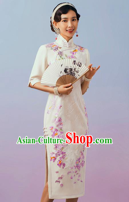 China Classical White Silk Cheongsam Traditional Minguo Shanghai Suzhou Embroidered Qipao Dress