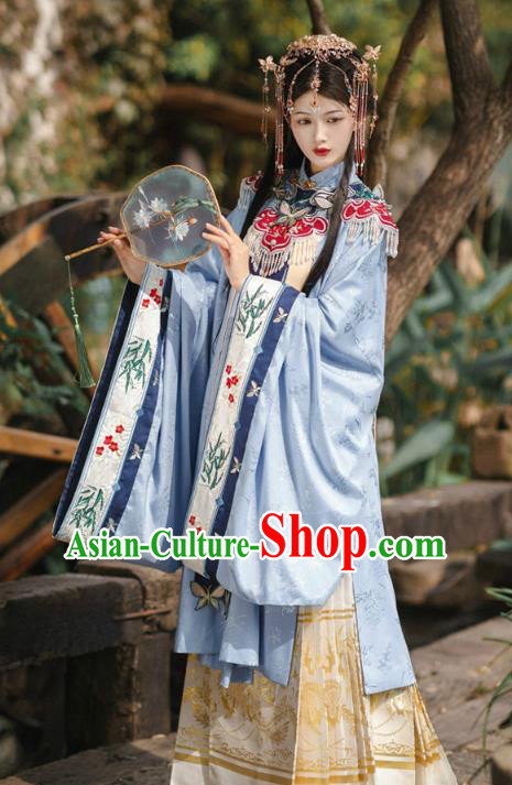 China Ming Dynasty Royal Princess Clothing Ancient Court Beauty Embroidered Dress Apparels Traditional Hanfu Garments for Women