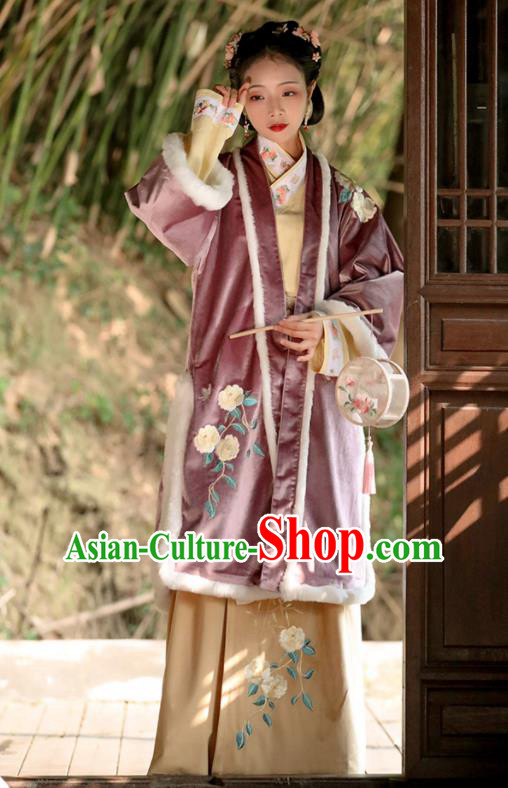China Ancient Noble Infanta Dress Traditional Winter Hanfu Garments Song Dynasty Palace Princess Historical Clothing