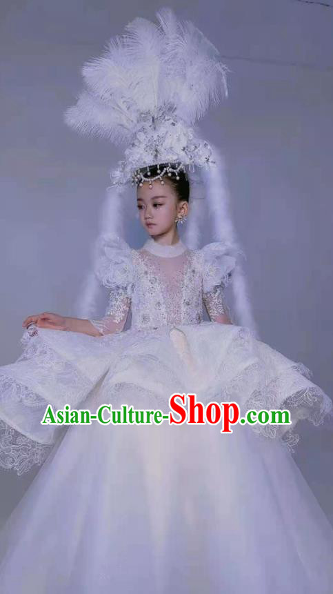 Top Cosplay Hair Accessories Catwalks White Feather Royal Crown Halloween Party Top Hat Brazil Parade Headdress