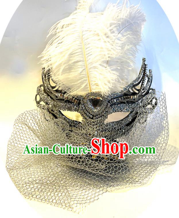 Handmade Halloween Cosplay White Feather Face Mask Costume Party Gothic Queen Headpiece Brazil Carnival Crystal Mask