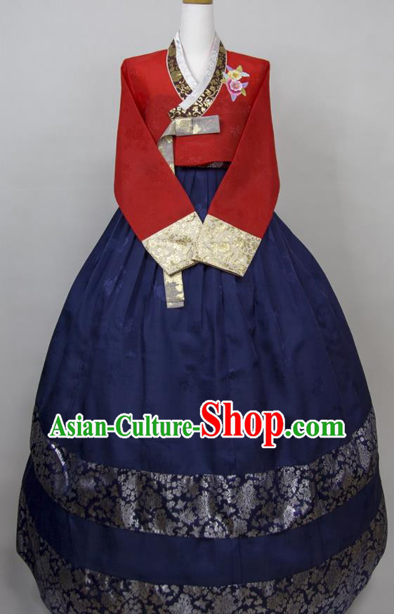 Korea Celebration Fashion Costumes Korean Elderly Woman Classical Hanbok Red Blouse and Navy Dress Traditional Wedding Mother Clothing