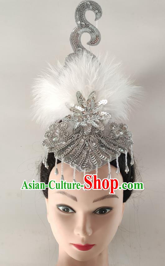 China Traditional Yangko Dance White Feather Hair Crown Woman Fan Dance Hair Accessories Folk Dance Sequins Headwear