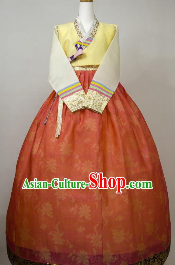 Korea Bride Hanbok Yellow Blouse and Red Dress Korean Traditional Court Clothing Classical Wedding Fashion Costumes