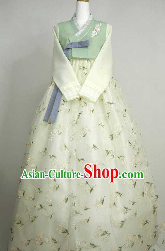 Korean Classical Wedding Fashion Costumes Young Lady Hanbok Green Blouse and Beige Dress Korea Traditional Court Bride Clothing