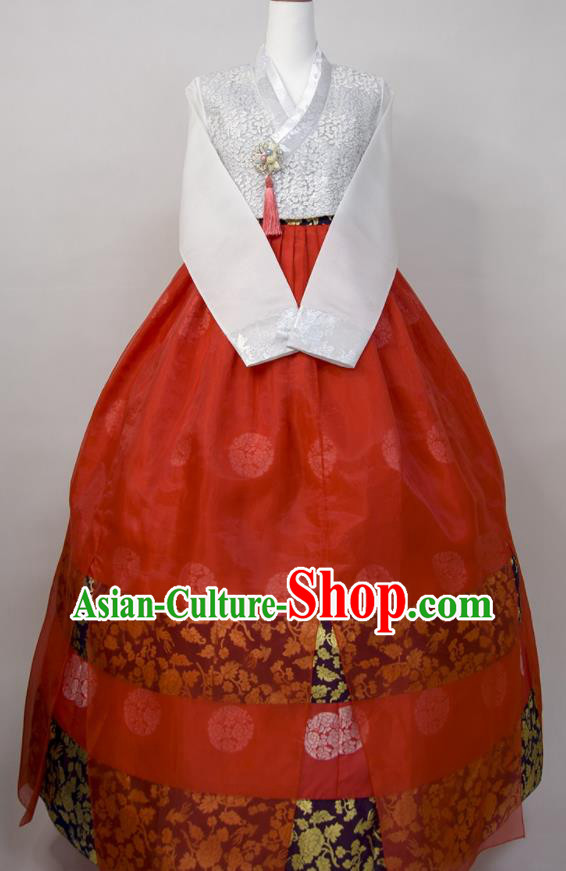Korean Traditional Wedding Clothing Bride Fashion Costumes Korea Young Lady Classical Hanbok White Blouse and Red Dress