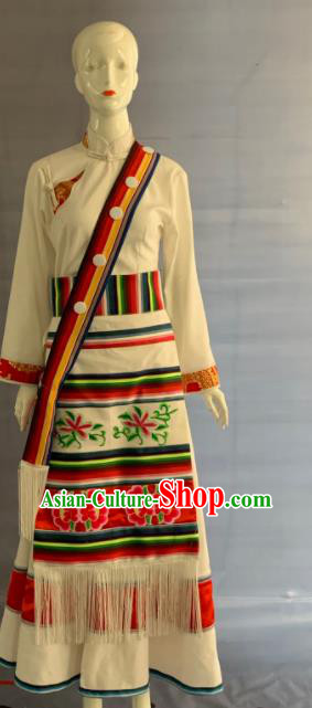 Chinese Nu Nationality Woman Clothing Lisu Minority White Dress Uniforms Yunnan Ethnic Performance Garment Costumes