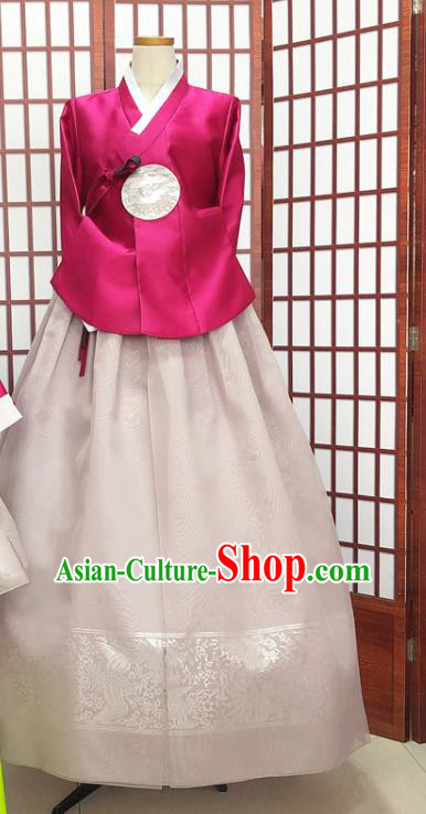 Korean Traditional Court Hanbok Costume Classical Wedding Garments Bride Fashion Clothing Embroidered Rosy Blouse and Beige Dress
