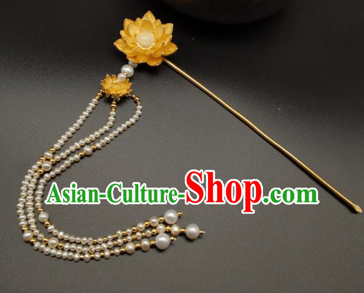 Chinese Classical Gilding Lotus Hair Stick Handmade Ming Dynasty Headpiece Traditional Wedding Hair Accessories Ancient Empress Pearls Tassel Hairpin