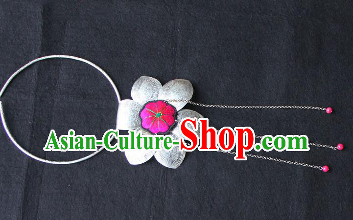 Chinese Yunnan Ethnic Silver Accessories Miao Nationality Silver Necklace Hmong Minority Embroidered Necklet Jewelry