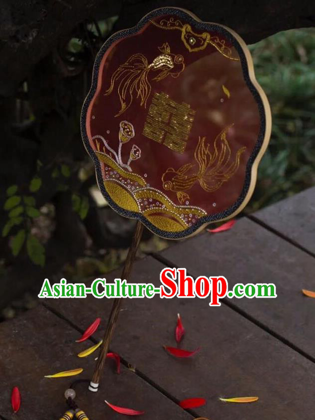 China Handmade Bride Red Silk Palace Fan Traditional Hanfu Dance Fans Wedding Embroidered Fish Lotus Fan
