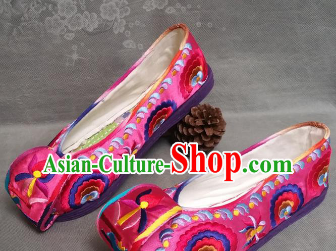 Handmade China National Woman Rosy Satin Shoes Yunnan Wedding Embroidered Shoes Ethnic Folk Dance Shoes