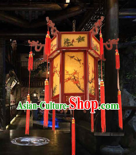 China Traditional Festival Palace Lanterns Handmade Wood Carving Dragon Heads Lantern Classical Trotting Horse Lamp