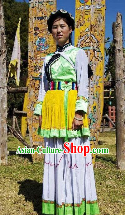 Chinese Naxi Minority Green Dress Ethnic Stage Performance Outfits Yunnan Nationality Folk Dance Clothing Nakhi Woman Dance Garments