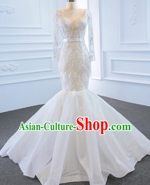 Custom Catwalks Princess Costume Marriage Bride Clothing Vintage Wedding Dress Luxury Embroidery Pearls Formal Garment Compere White Fishtail Full Dress