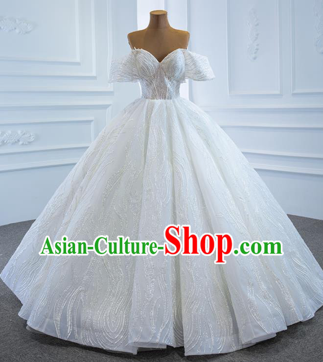 Custom Vintage Embroidery Wedding Dress Luxury Formal Garment Compere White Full Dress Catwalks Princess Costume Marriage Bride Clothing