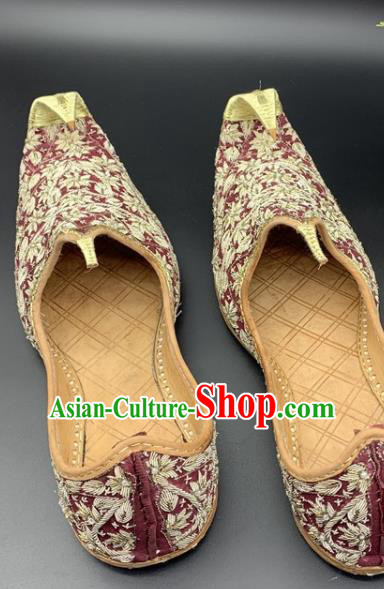Handmade Asian Bridegroom Shoes Indian Dance Wine Red Leather Shoes Wedding Male Shoes India Folk Dance Shoes