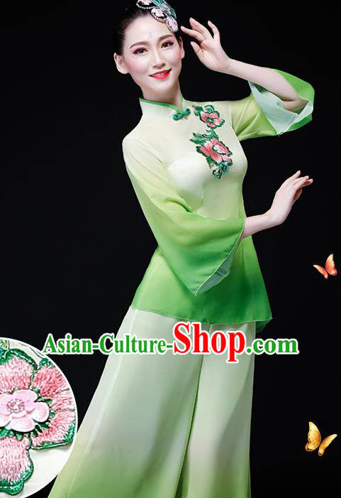 Chinese Traditional Women Group Dance Garment Costumes Yangko Performance Clothing Fan Dance Apparels Folk Dance Embroidered Mangnolia Green Uniforms