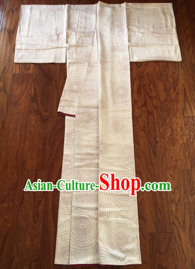 Japan Summer Festival Garment Costume Traditional Beige Silk Yukata Dress Classical Thread Pattern Edo Komon Kimono Clothing