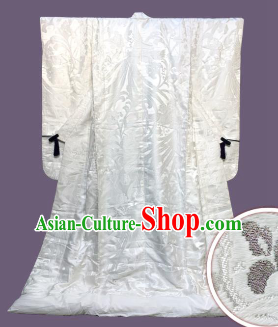 Japan Traditional Wedding White Silk Yukata Dress Classical Phoenix Pattern Shiromuku Kimono Clothing Court Bride Garment Costume