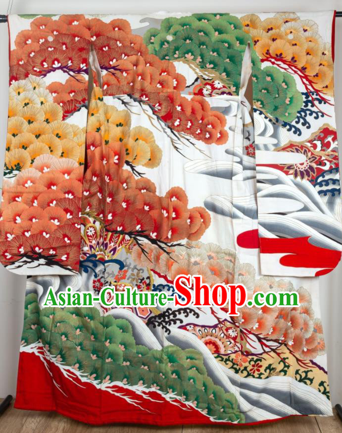 Japan Classical Cloud Pine Pattern Furisode Kimono Clothing Court Woman Garment Costume Traditional Empress Yukata Dress