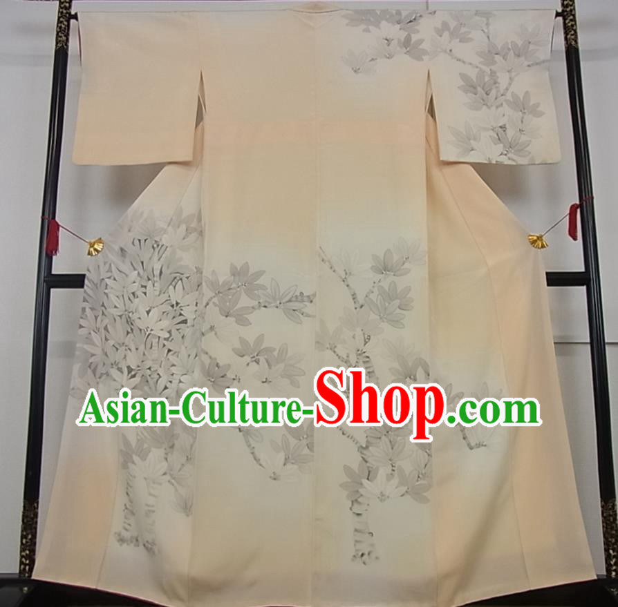 Japanese Classical Leaf Pattern Tsukesage Kimono Costume Young Lady Beige Silk Yukata Dress Traditional Ceremony Clothing