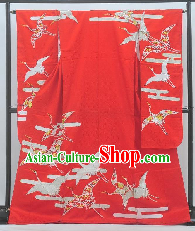 Japanese Traditional Court Princess Uchikake Clothing Classical Cranes Pattern Furisode Kimono Costume Wedding Bride Red Yukata Dress