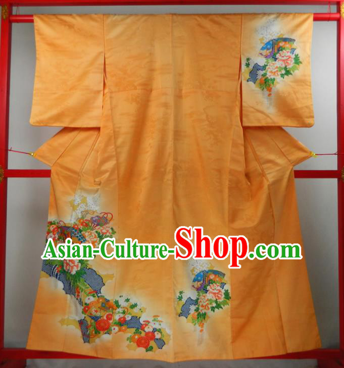 Japanese Young Woman Orange Silk Yukata Dress Classical Peony Fan Pattern Tsukesage Kimono Clothing Traditional Ceremony Garment Costume