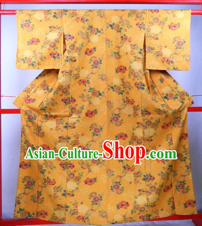 Japanese Classical Chrysanthemum Peony Pattern Yellow Yukata Dress Traditional Edo Komon Kimono Clothing Young Woman Garment Costume