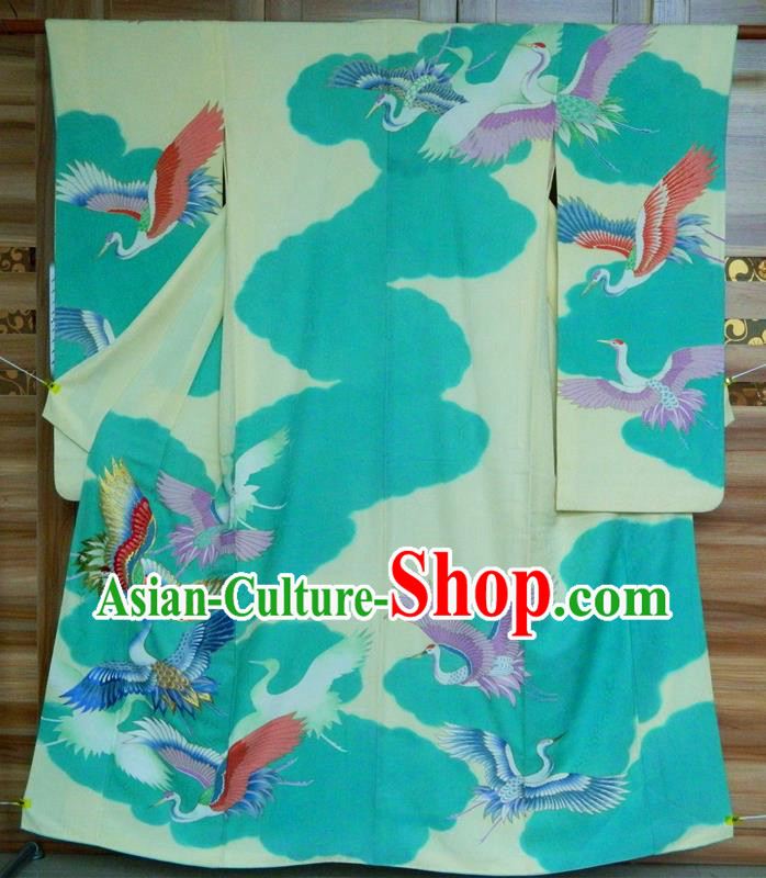 Japanese Traditional Furisode Kimono Clothing Court Woman Garment Costume Classical Cloud Cranes Pattern Green Yukata Dress