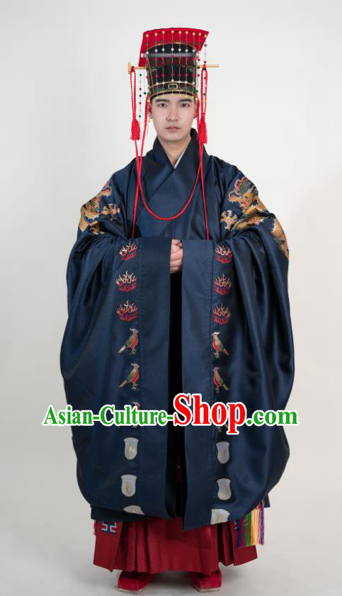 Chinese Ming Dynasty Royal Prince Historical Costumes Ancient Infante Garment Clothing and Headpiece
