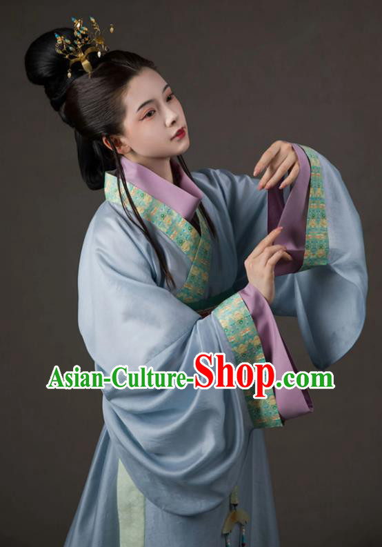 China Traditional Hanfu Blue Dress Eastern Han Dynasty Young Woman Xiao Qiao Clothing Ancient Imperial Consort Replica Costumes