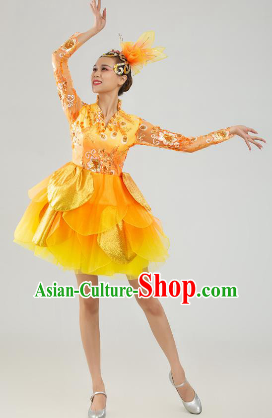 China Lantern Dance Costume Drum Dance Fashion Modern Dance Yellow Dress Women Group Yangko Dance Clothing