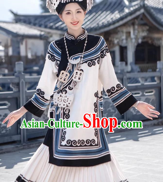 Yi Traditional Handmade Ancasano Costume Super Fairy Chinese Style Travel Photography Ethnic Style Photography Art Photography Clothing