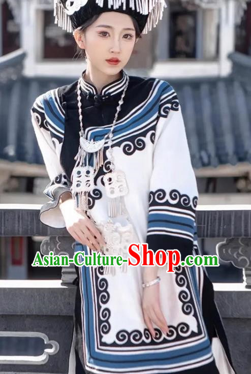 Yi Traditional Handmade Ancasano Costume Super Fairy Chinese Style Travel Photography Ethnic Style Photography Art Photography Clothing