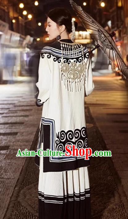 Yi Traditional Handmade Ancasano Costume Super Fairy Chinese Style Travel Photography Ethnic Style Photography Art Photography Clothing