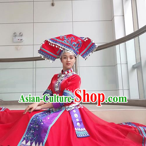 Zhuang Dress Minority Performance Costume