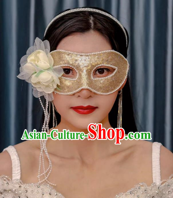 Christmas Red Mask Half Face Show Sexy Wedding Mask Masquerade Party Halloween