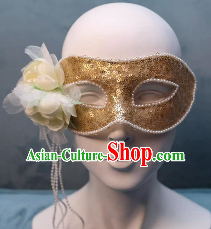 Christmas Red Mask Half Face Show Sexy Wedding Mask Masquerade Party Halloween