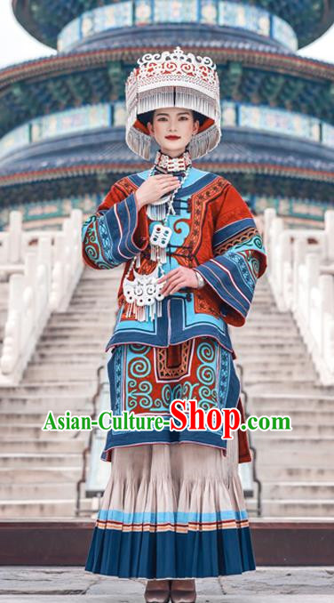 Daliangshan Yi Minority Costumes Torch Festival Performances