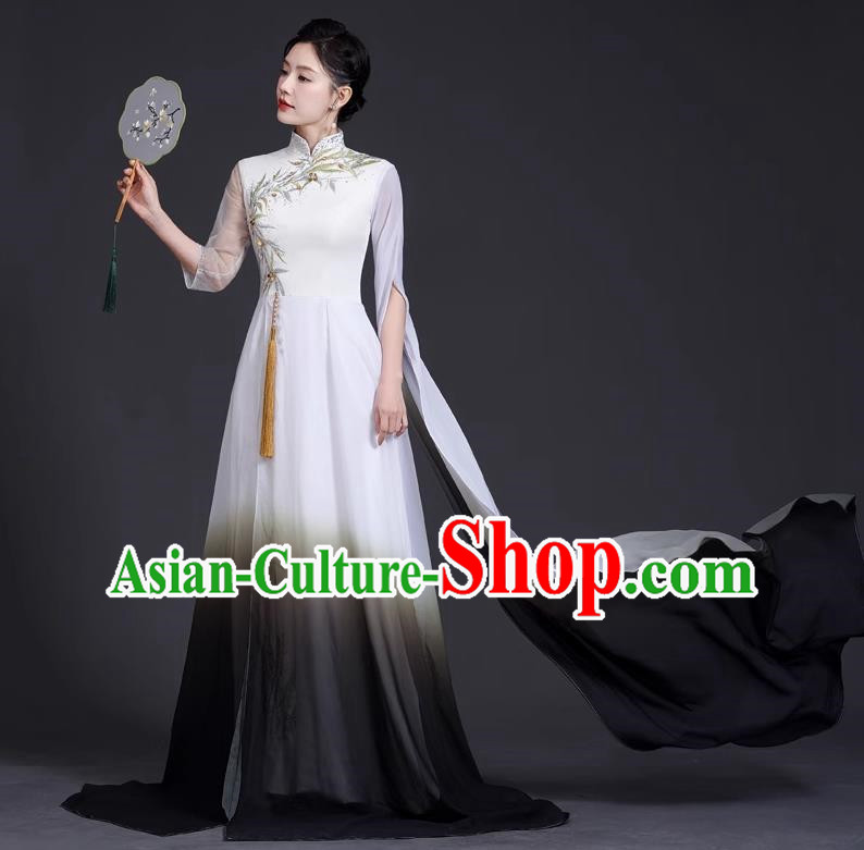 Top National Tide Style Banquet Evening Dress Long Model Catwalk Cheongsam Guzheng Art Test Solo Dress Embroidery
