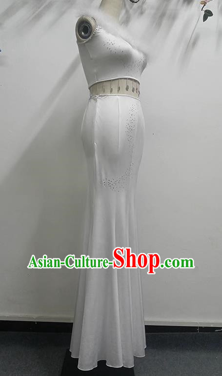 Taoli Cup Repertoire Yuebird Performance Costume Peacock Dance White Fishtail Skirt Bag Hip Art Test Female Dai Dance Costume