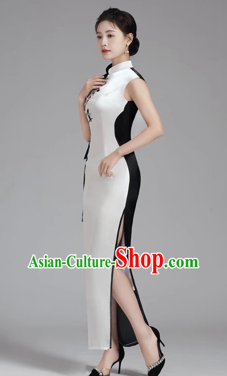 Catwalk Cheongsam Noble Daily Long Etiquette Cheongsam Skirt Performance Clothing Black And White Contrast Color