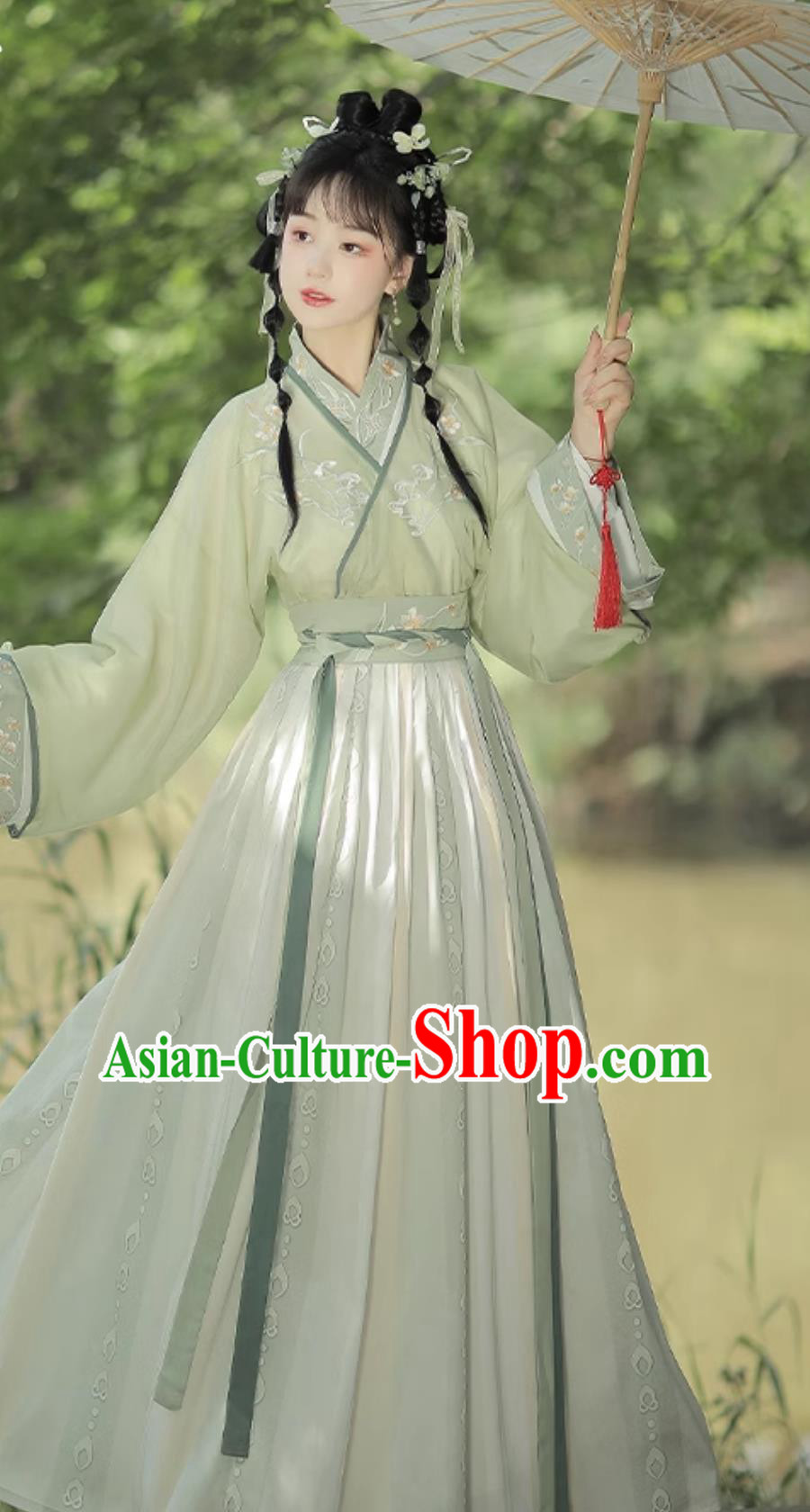 Ancient China Court Princess Costume Chinese Traditional Female Light Green Hanfu Dress Jin Dynasty Young Woman Clothing