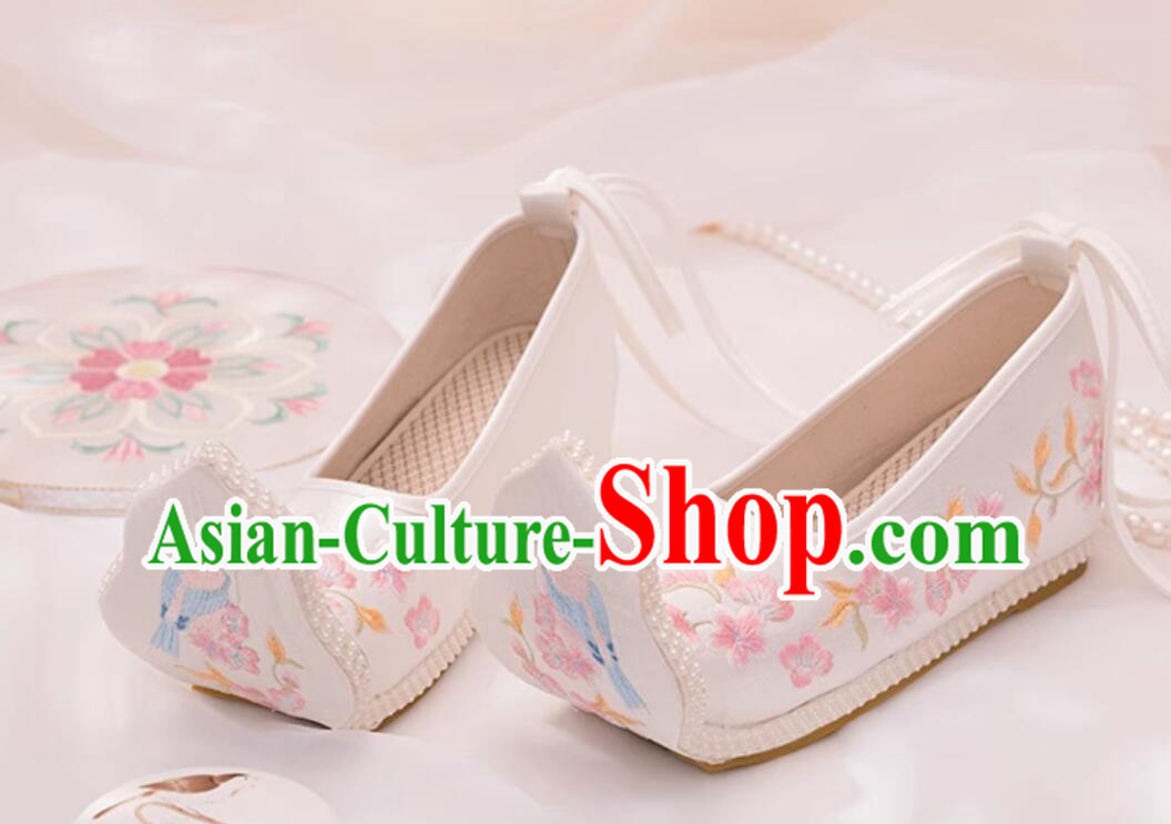 China Embroidered Flower Bird Shoes Ancient Princess Shoes Han Dynasty Women Shoes Traditional White Hanfu Shoes