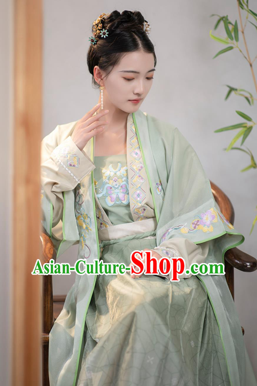 China Song Dynasty Young Woman Costume Traditional Hanfu Embroidered Green Outfit Ancient Chinese Clothing