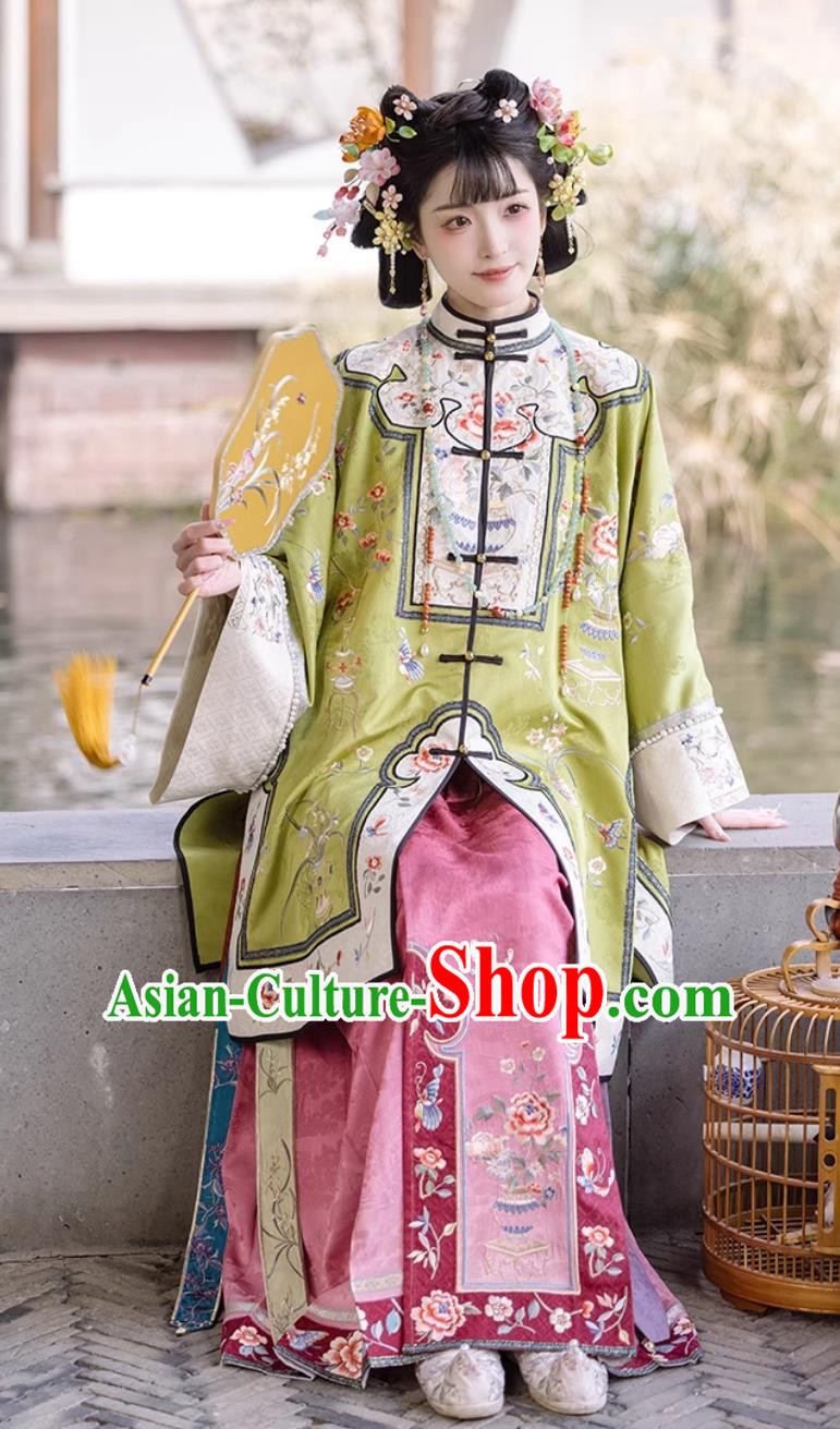 Chinese Qing Dynasty Young Woman Clothing Ancient China Noble Lady Green Blouse and Mamian Skirt Complete Set
